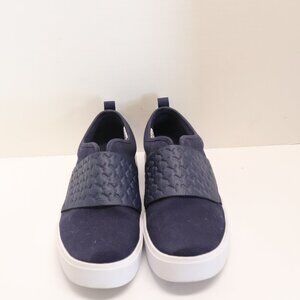 Puma Men's Athletic Shoes Blue and White Made in Vietnam Size 9.5